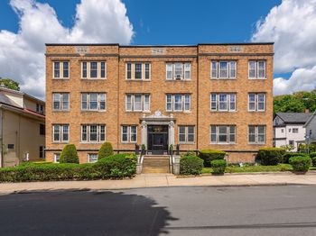 86 Tudor Street