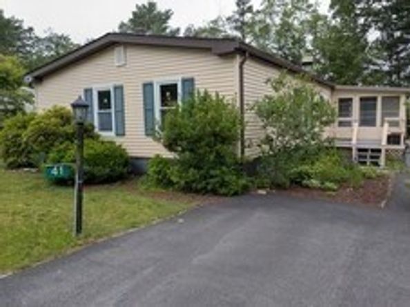 41 Pipers Way, Carver MA 02330