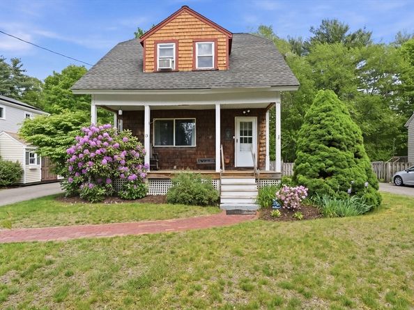 13 Clapp Rd, Hanover MA 02339