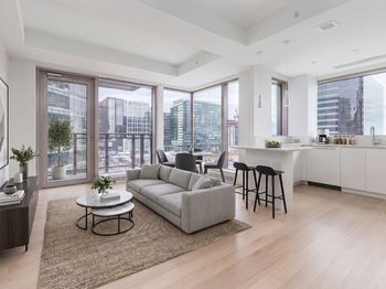 133 Seaport Blvd