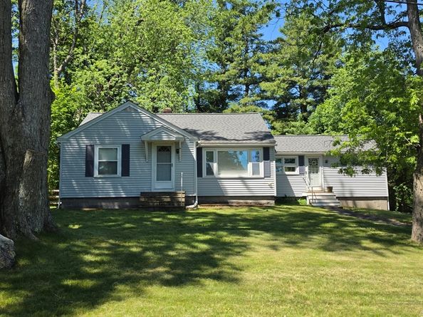 202 Sunnyhill, Lunenburg MA 01462
