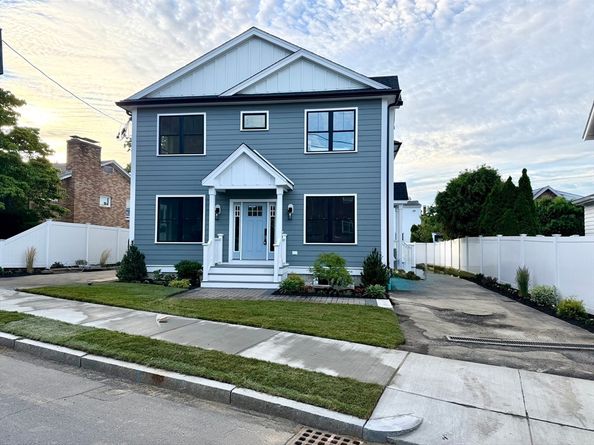 199 Lexington St 199, Watertown MA 02472