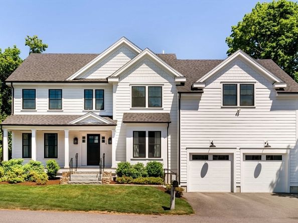 19 Cottage St, Lexington MA 02420