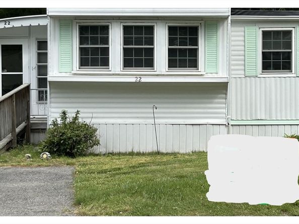 22 Sycamore Drive, Halifax MA 02338