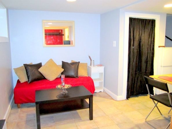 3 Goodwin Pl B, Boston MA 02114