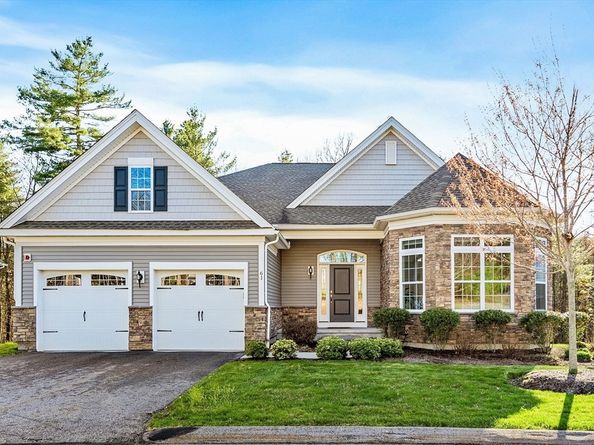 61 Ridgewood Drive 61, Stow MA 01775