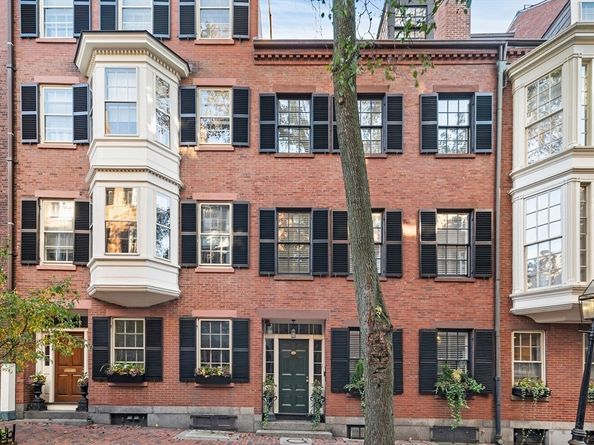 54 Pinckney St, Boston MA 02114