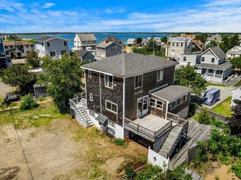 10 70th Street