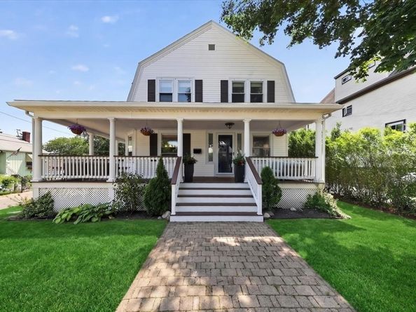 93 Sachem St, Quincy MA 02170
