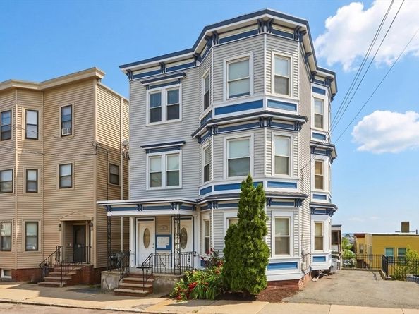 26 Gladstone St 3, Boston MA 02128