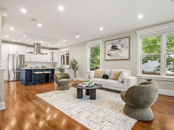 14 Pearl B, Somerville MA 02145