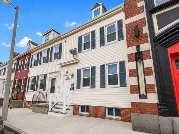 60 Marion St 60, Boston MA 02128