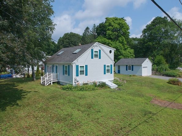 253 Central St, Hudson MA 01749