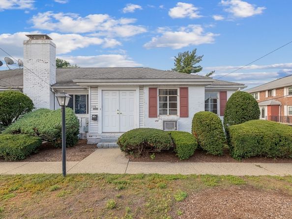 176 River St 0, Waltham MA 02453