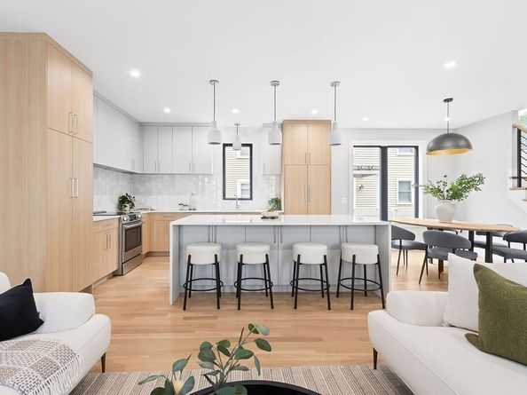 354 Linwood Ave 1, Newton MA 02460