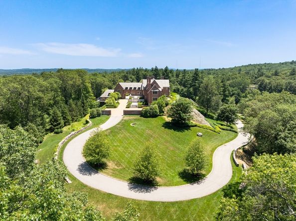 4 Willow Road, Weston MA 02493