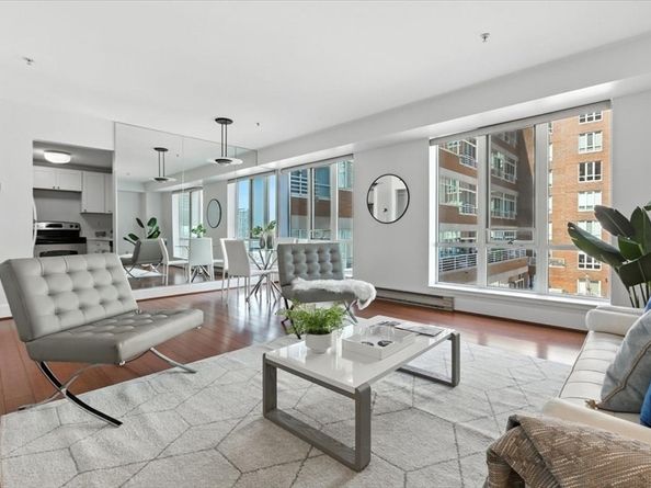 197 8th St 501, Boston MA 02129