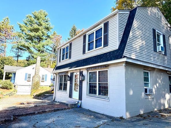 200 Main St, Sturbridge MA 01566