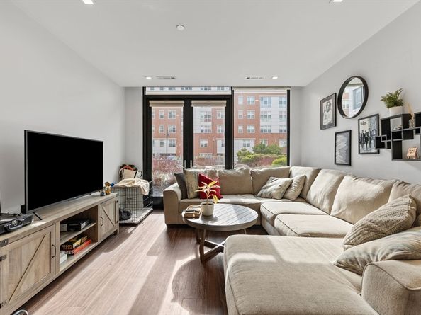 99 Sumner St 101, Boston MA 02128