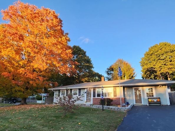 45 Braintree Ave, Brockton MA 02302