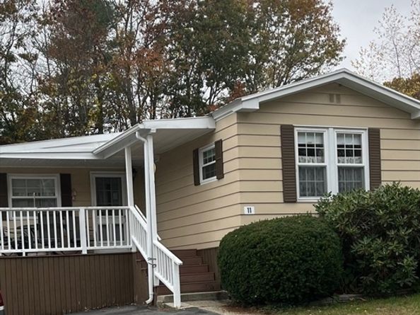 11 Sonia Dr, Marlborough MA 01752