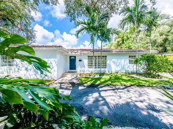 4160 Bay Point Rd