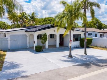 114 SW SW 57th Ct