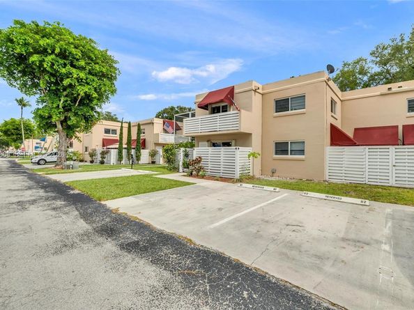 14382 SW 97th Ter, Miami FL 33186