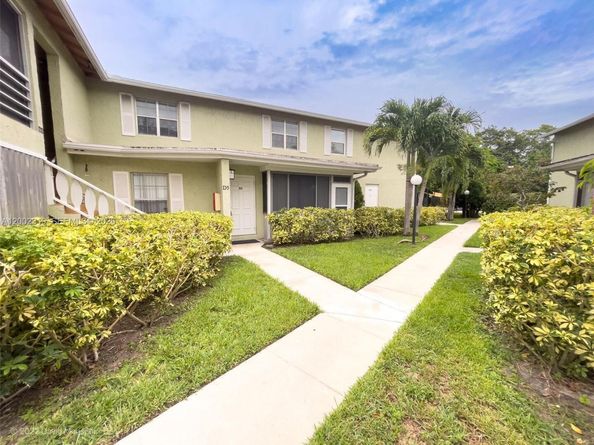 12070 Alternate A1a D5, Palm Beach Gardens FL 33410