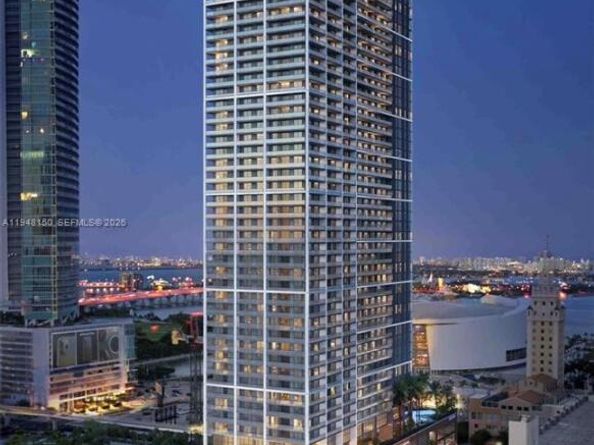 159 NE 6th St 5113, Miami FL 33132