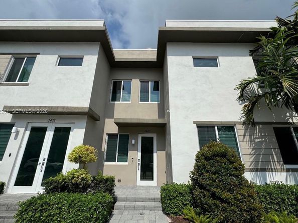 6472 NW 103rd Pl, Doral FL 33178