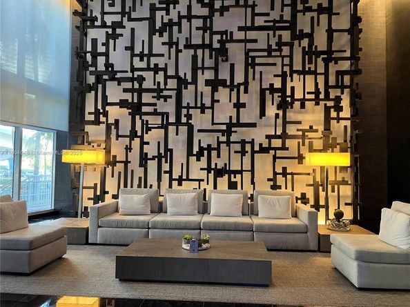 1800 S Ocean Dr 2006, Hallandale Beach FL 33009