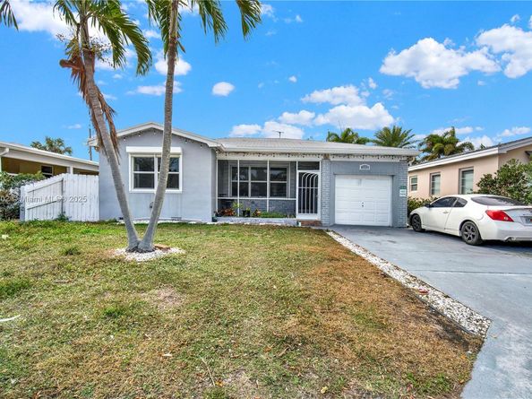 1317 N M St, Lake Worth FL 33460