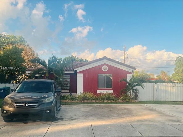 10611 SW 170th Ter, Miami FL 33157