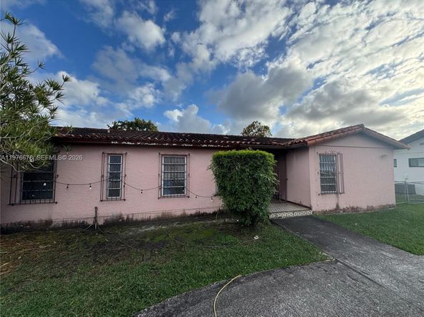 10730 SW 66th Dr, Miami FL 33173