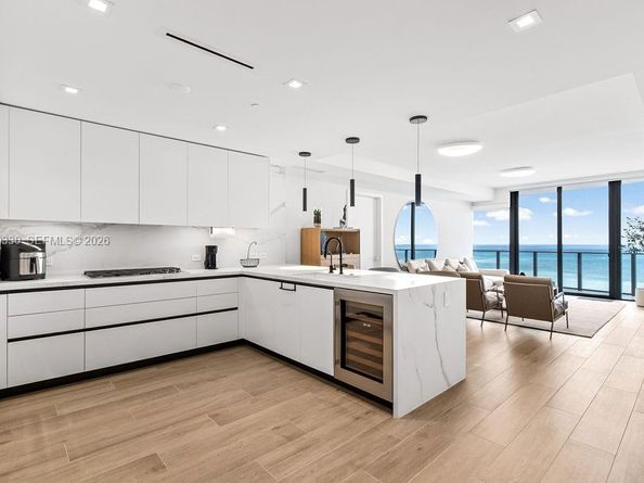 1116 N Ocean Blvd 1205, Pompano Beach FL 33062