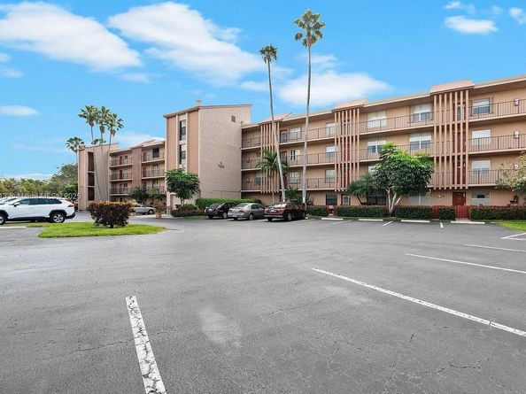 7220 Lake Cir Dr 301, Margate FL 33063