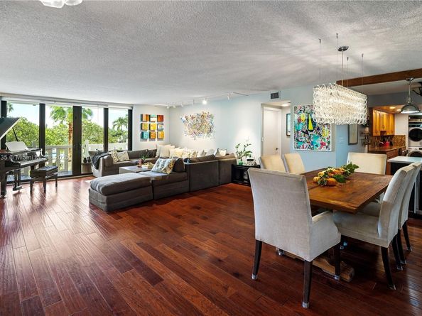 1111 Crandon Blvd C205, Key Biscayne FL 33149