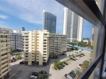 1833 S Ocean Dr