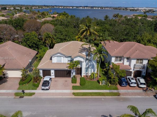 5101 SW 173rd Ave, Miramar FL 33029