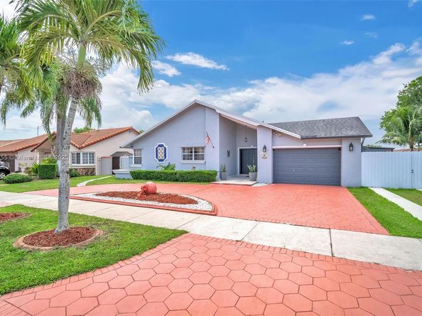 13430 SW 25th St, Miami FL 33175