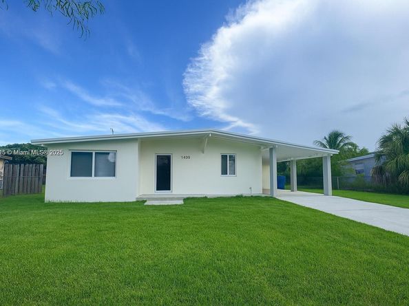 1400 NE 43rd Ct, Pompano Beach FL 33064