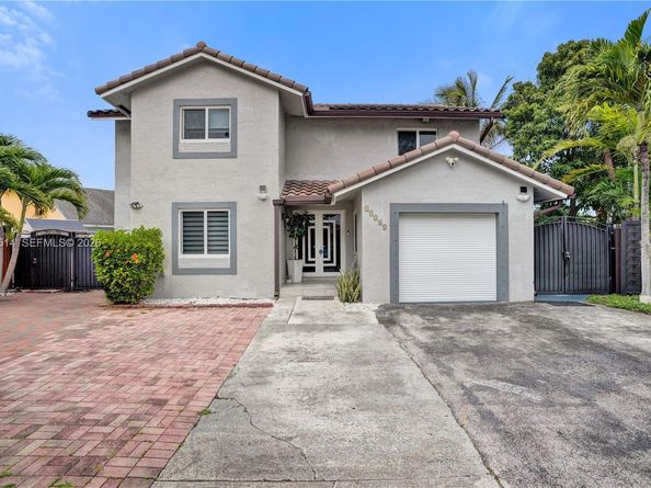 15463 SW 57th St, Miami FL 33193