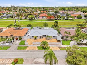 323 NW 136th Pl