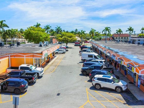 854 N Krome Ave, Homestead FL 33030