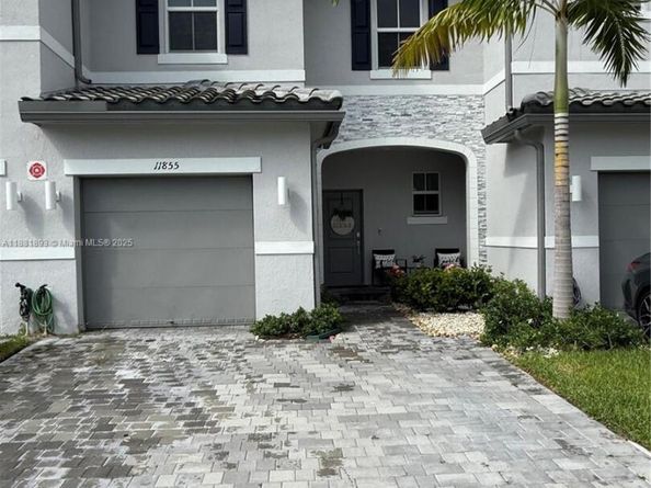 11855 NW 46th St, Coral Springs FL 33076