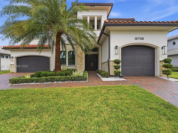 12745 S Parkland Bay Trl, Parkland FL 33076