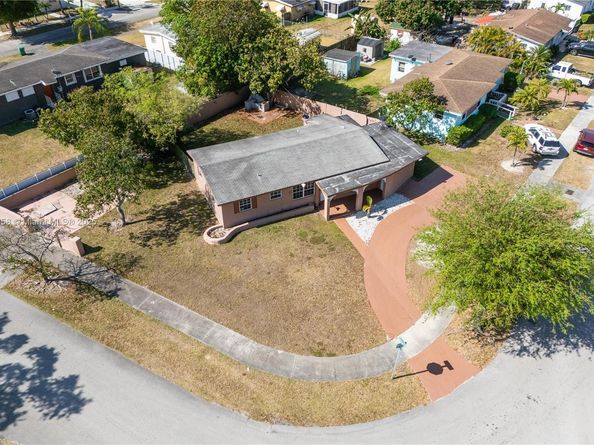 11500 SW 142nd St, Miami FL 33176