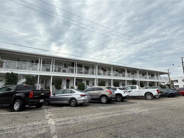 330 74th St 16, Miami Beach FL 33141