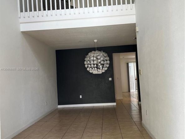 11440 NW 75th Ter, Doral FL 33178